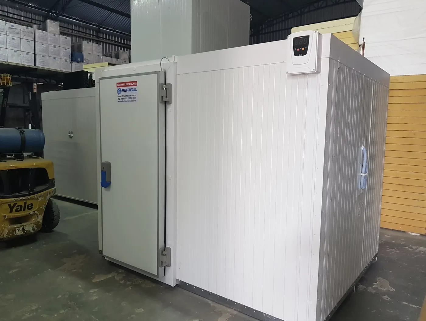 Câmara frigorífica walk-in fabricada pela Refrisul